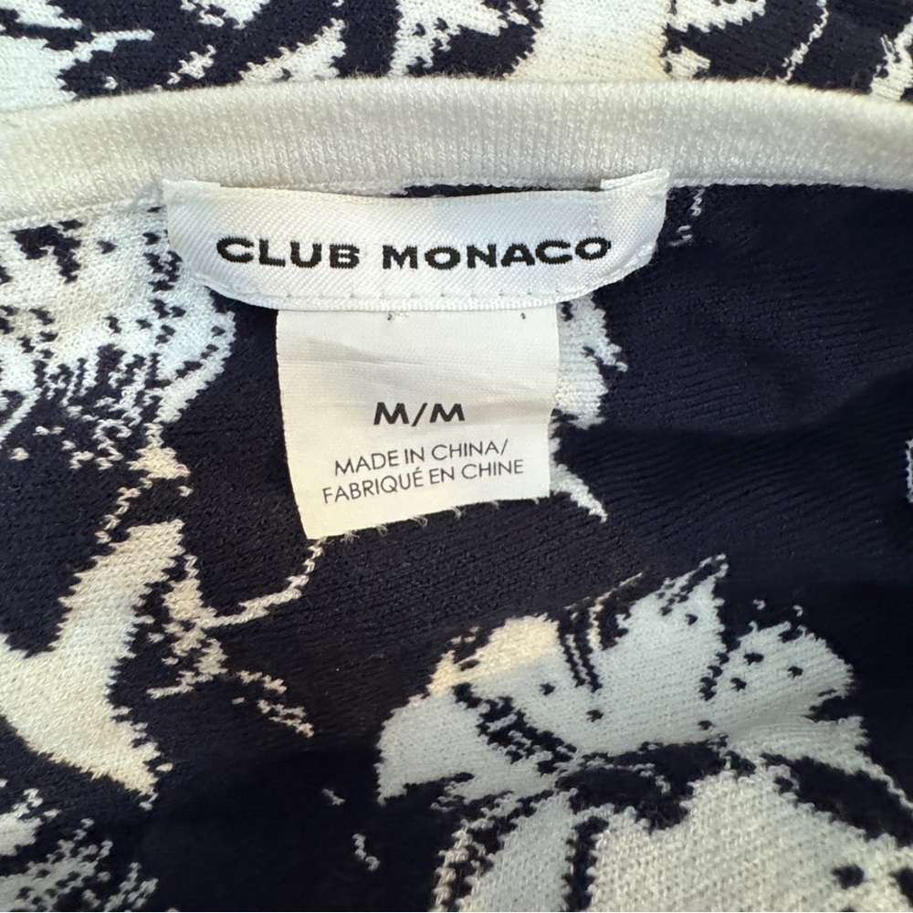 CLUB MONACO Knit Top Size Medium White Black Floral Wrap Balloon Short Sleeves - Picture 5 of 5